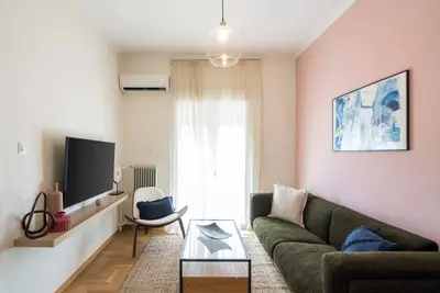 Image de 1br Thiseio Charm | 10 Minutes From Acropolis