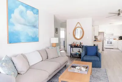 Image de Charming 3-bedroom family friendly house 6 blocks from downtown Harbor Springs!