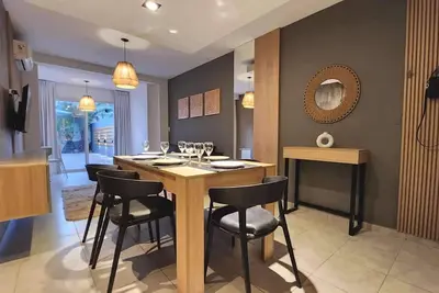Image de Excellent apartment with its own patio and Bbq