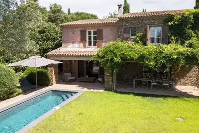 Image de Magnifique Villa 3 chambres\/ 3 salles de bains Ă 4kms de st tropez