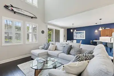 Image de Remodeled 3 Bedroom - Walk to Ko Olina Resorts, Golf, Restaurants & Lagoons!