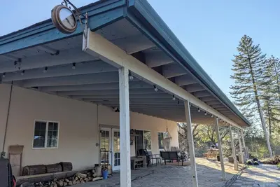 Image de Getaway to Yosemite with this Charming Relaxing 2 bed + 2 full bath lodge