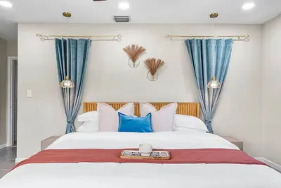 Image de Boho Chic Villa I Pool & Spa I Game room Retreat