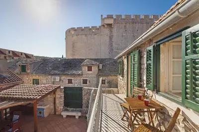 Image de 3 bed stone house on Hvar with private garden in the centre of Vrboska, Jelsa
