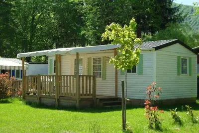 Image de Camping 3 étoiles - Piscine - ccaihgb