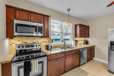 Image de Charming Apartment Pets Allowed Near Downtown