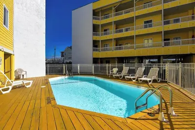 Image de Slo M'ocean - Your Stylish Beach Retreat