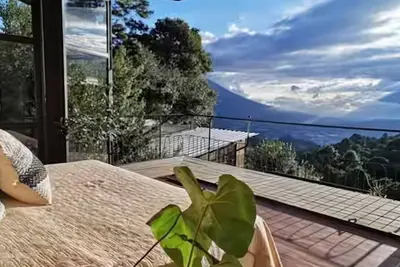 Image de Exclusive Villa with Vista to the Volcano and Luxury Amenities