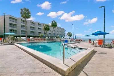 Image de Beautiful Two Bedroom, Two Bath Condo at Sailport