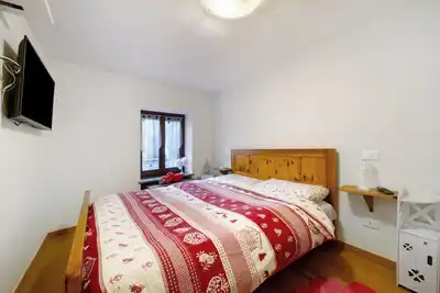 Image de Appartement 'L'archetto Valle D'Aosta' avec vue sur la montagne et Wi-Fi