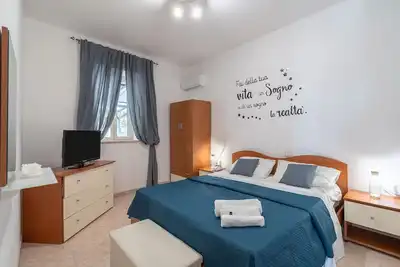 Image de Appartement 'Casa Gardenia Front de Mer pour 6' avec vue sur la mer, Wi-Fi et climatisation