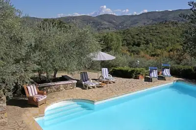 Image de Maison de vacances 'Chianti Loft' avec vue sur les montagnes, Wi-Fi et climatisation