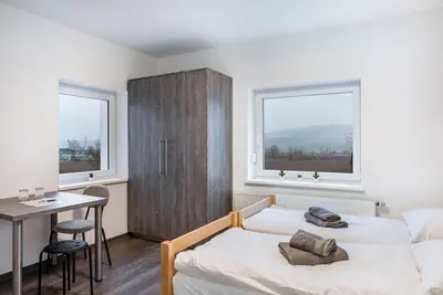 Image de Chambre '5' avec jardin partagé et Wi-Fi