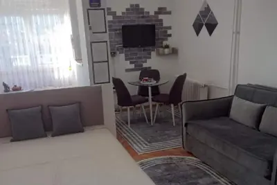 Image de Charmant studio à Novi Pazar avec vue sur la ville et la montagne