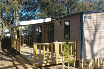 Image de Camping 4 étoiles - Piscine  - eeieih