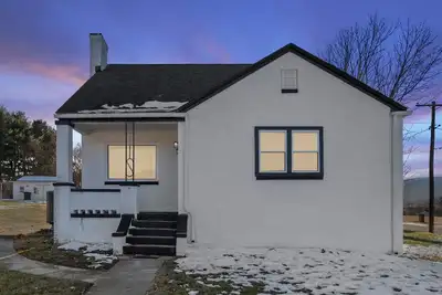 Image de B & W Cottage