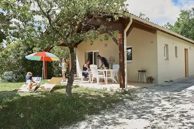 Image de Maison de vacances avec terrasse Mauroux