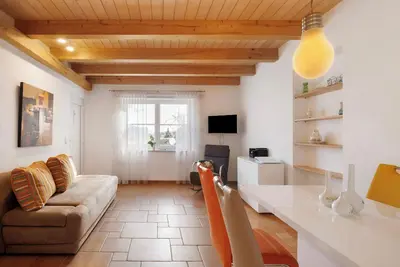 Image de Appartement \"Birkethof - Fernblick\" avec vue sur les montagnes, terrasse privée et Wi-Fi