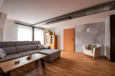 Image de Appartement \"1\" avec terrasse partagée, jardin privé et Wi-Fi