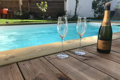Image de Maison de vacances avec piscine, proche île de Ré et plage - Quartier calme