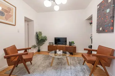 Image de Spacious and Modern 3-Bedroom Apartment