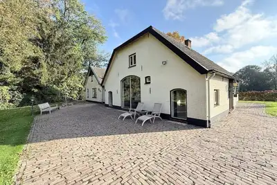 Image de Villa Ă Twello avec grand jardin