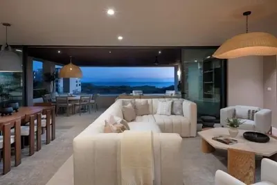 Image de New Oceanview Condo with Concierge | 4 Br | Sleeps 14 | steps from Surf Club