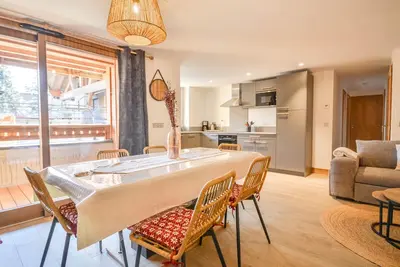 Image de Duplex 8 pers moderne, centre Morzine, proche télécabines