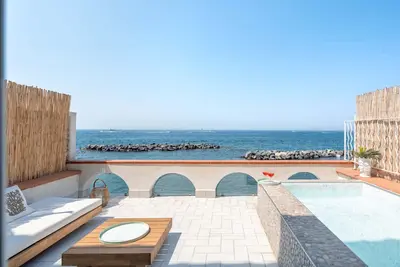 Image de Amore Rentals - Villa Marti with Pool and Access to The Sea