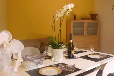 Fewo Cannobio with terrace 100 mtr to the beach, 1 parking lot free of charge at the house