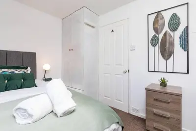 Image de Findon House 10min from Gatwick airport, Findon House- Modern and Cosy 3br