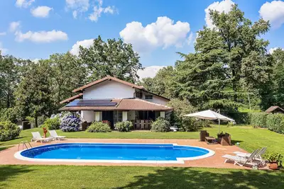 Image de Charmante villa avec piscine privée! - Villa Le Querce