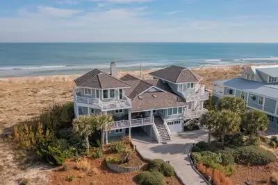 Image de Luxury Home on Middle Island, Bald Head Island