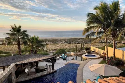 4-Bed Luxury Villa in Novaispania, Cabo, with Golf at Quivira