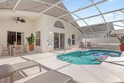 Image de Upstay Dream Home w Private Pool Arcade Theme Rooms