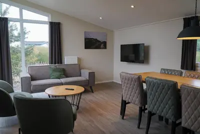 Image de Freestanding holiday home for six person.