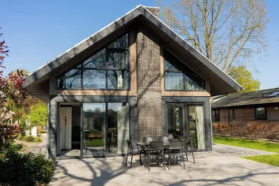 Image de Villa with 4 bedrooms, 3 bathrooms and terrace