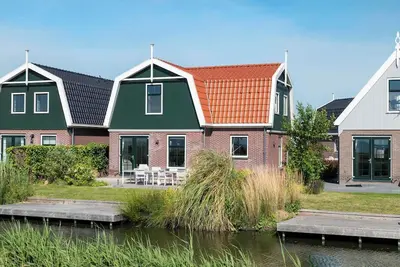 Image de Modern bungalow with 6 bedrooms and terrace