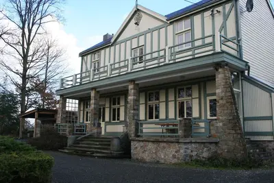 Image de Le Chaumont est une maison familiale tout confort isolée en pleine nature.