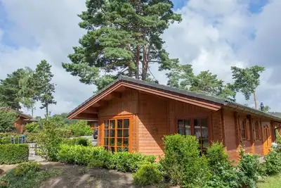 Image de Chalet with an open-plan kitchen and dishwasher