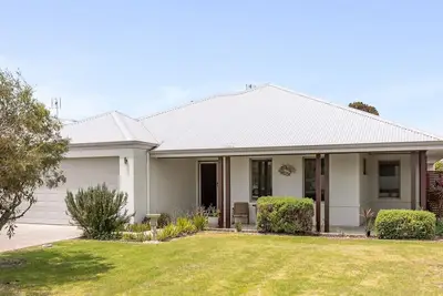 Image de Dunsborough Drift ~ Close to Beach Family Escape