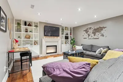 Image de Cozy & Stylish 2br w/ Hot Tub & Fireplaces
