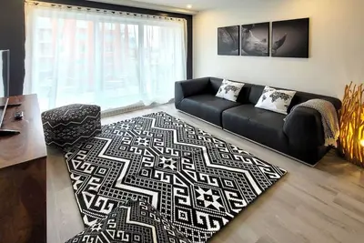 Image de Stylish 2br with Skyline Views, Near Brossard Park