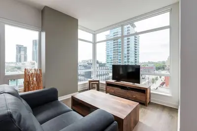 Image de Underwood 1b with Den