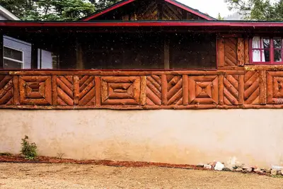 Image de Charming, Historical Cabin in Cascade-Chipita Park