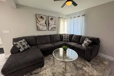 Image de Unwind at Windemere 3-Bedroom Apartment in Thunder Bay