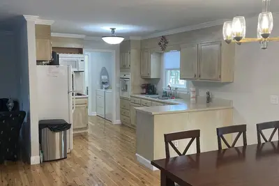 Image de The Chart house Spacious 3-bedroom house On Carolina beach in quiet neighborhood