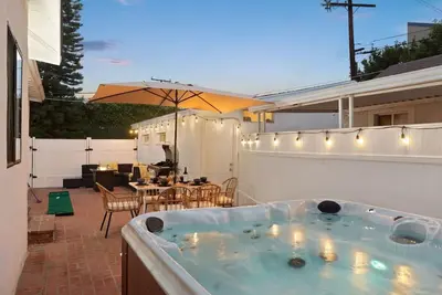 Image de Jacuzzi|PacMan|Ps4|Darts|Fireplace| Parking| Grill