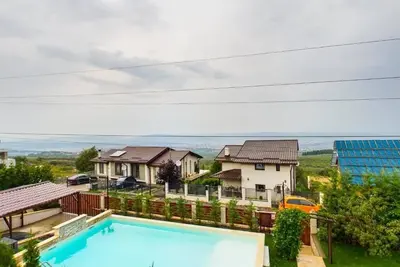 Image de Location with a unique view of the city. Perfect place