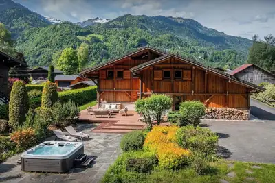 Image de Chalet OCimes - séjour authentique dans les Alpes 12p - Ovo Network